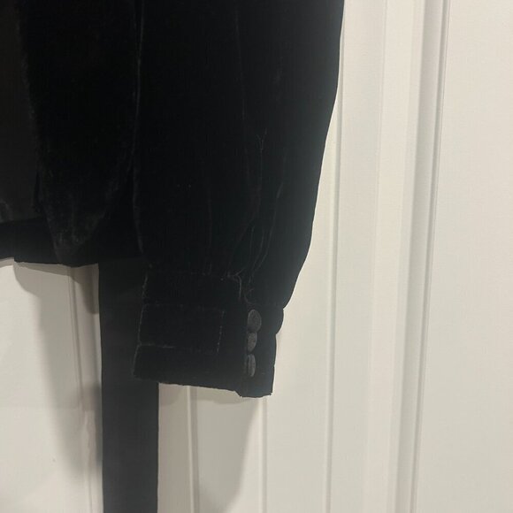 Nordstrom Necessary Objects Black Velvet Blazer with Tie Women’s Size S - Picture 6 of 9